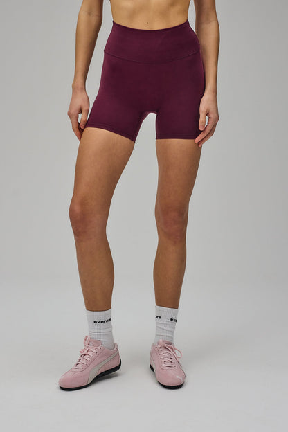 Sculpt Scrunch Shorts - Deep Plum